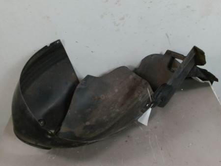 PARE-BOUE AVANT DROIT VOLKSWAGEN PASSAT