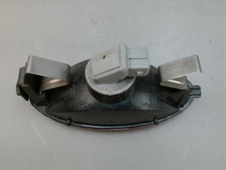 FEU BROUILLARD CENTRAL ARRIERE PEUGEOT 206