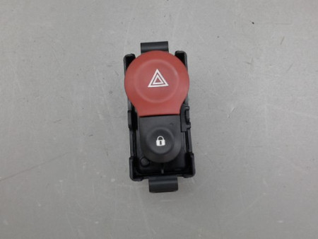 BOUTON DE WARNING RENAULT KANGOO