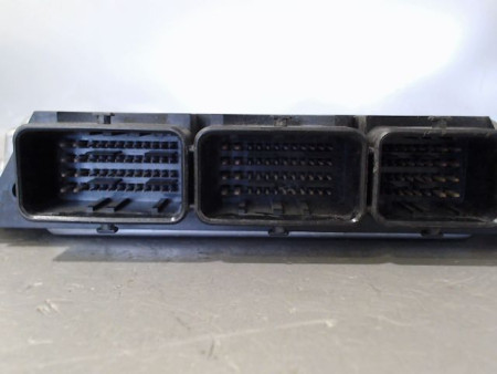 CALCULATEUR MOTEUR RENAULT TRAFIC II L2H1 1200KG 2006-