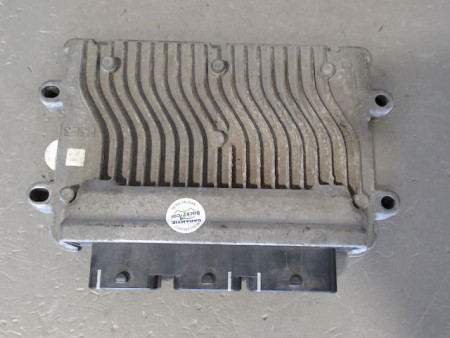CALCULATEUR MOTEUR PEUGEOT 206