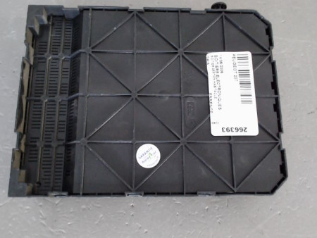 BOITIER GESTION HABITACLE PEUGEOT 207