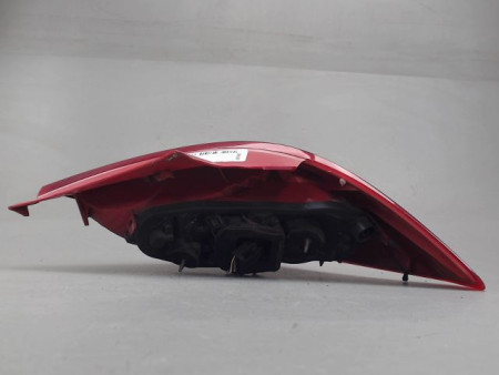 FEU ARRIERE GAUCHE  OPEL CORSA