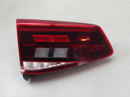 FEU ARRIERE INTERIEUR GAUCHE VOLKSWAGEN PASSAT