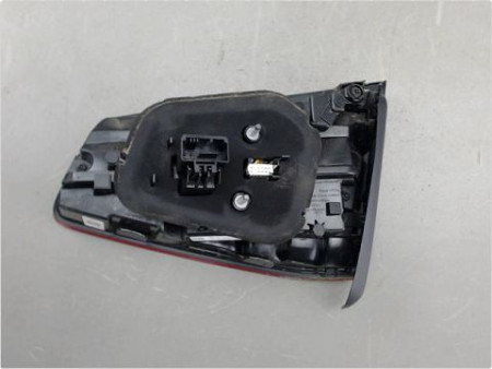 FEU ARRIERE INTERIEUR GAUCHE VOLKSWAGEN PASSAT