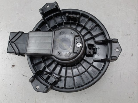 MOTEUR VENTILATEUR CHAUFFAGE TOYOTA VERSO-S