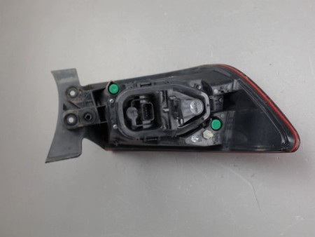 FEU ARRIERE DROIT RENAULT CLIO