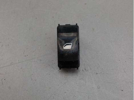 COMMANDE LEVE-GLACE PORTE AVG PEUGEOT PARTNER
