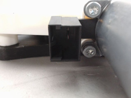 MECANISME LEVE-GLACE AVANT DROIT VOLKSWAGEN GOLF