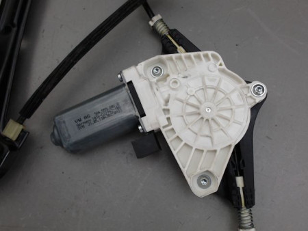 MECANISME LEVE-GLACE AVANT GAUCHE VOLKSWAGEN GOLF