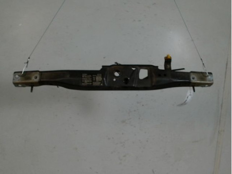 TRAVERSE SUPERIEURE ARMATURE AVANT OPEL MERIVA