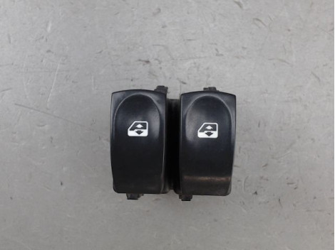 COMMANDE LEVE-GLACE PORTE AVG RENAULT CLIO