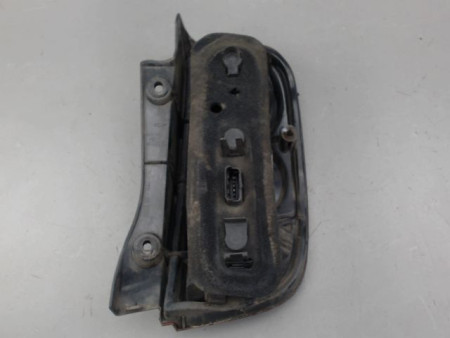 FEU ARRIERE GAUCHE  NISSAN MICRA