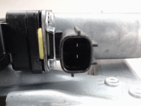 MECANISME LEVE-GLACE AVANT DROIT DACIA SANDERO