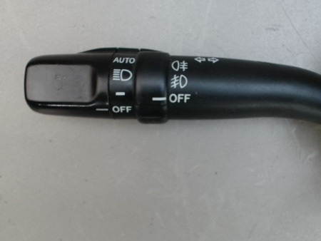 COMMANDE CLIGNOTANT TOYOTA AVENSIS