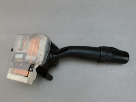 COMMANDE CLIGNOTANT TOYOTA AVENSIS
