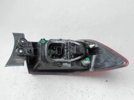 FEU ARRIERE DROIT RENAULT CLIO