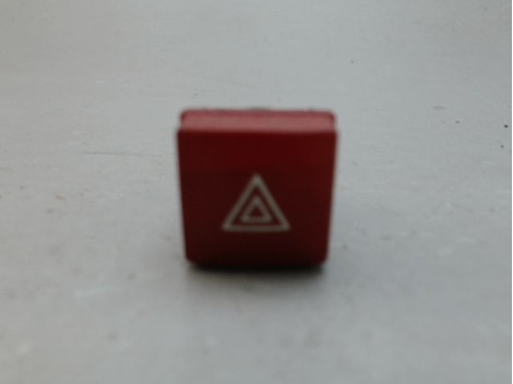 BOUTON DE WARNING PEUGEOT 206