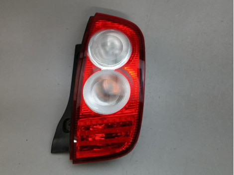 FEU ARRIERE DROIT NISSAN MICRA