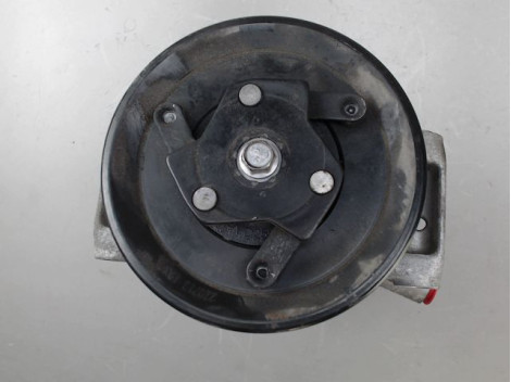 COMPRESSEUR AIR CONDITIONNE VOLKSWAGEN POLO