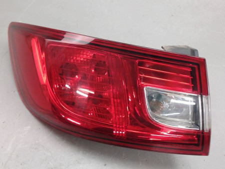 FEU ARRIERE GAUCHE  RENAULT CLIO