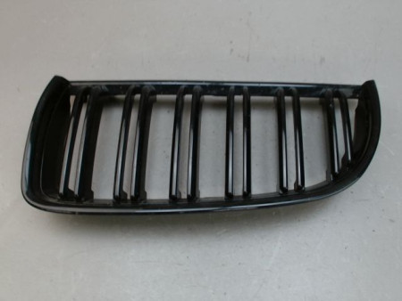 GRILLE CALANDRE GAUCHE B.M.W. SERIE 3