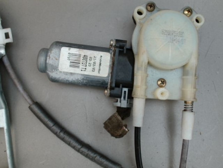 MECANISME LEVE-GLACE AVANT DROIT RENAULT MEGANE