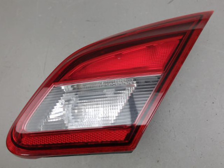 FEU ARRIERE INTERIEUR DROIT OPEL CORSA