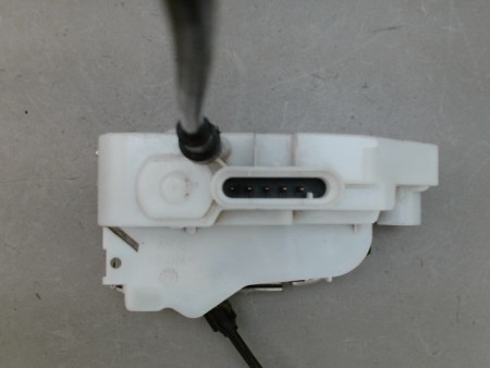 SYSTEME CONDAMNATION AVANT GAUCHE CITROEN C3
