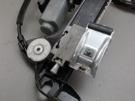 MECANISME LEVE-GLACE AVANT DROIT RENAULT WIND