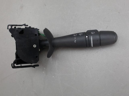 COMMANDE ESSUIE GLACE RENAULT WIND