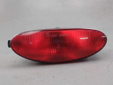 FEU BROUILLARD CENTRAL ARRIERE PEUGEOT 206