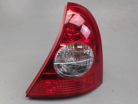 FEU ARRIERE DROIT RENAULT CLIO