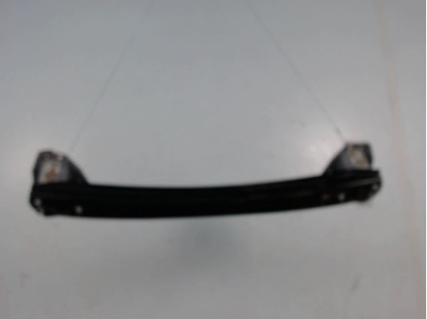 RENFORT PARE-CHOC ARRIERE  TOYOTA COROLLA