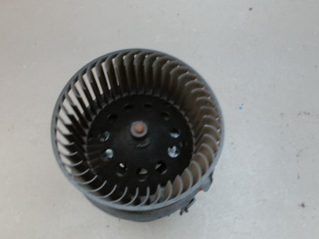 MOTEUR VENTILATEUR CHAUFFAGE RENAULT MEGANE