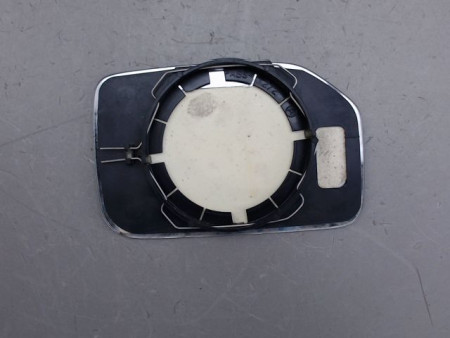 GLACE RETROVISEUR EXT D PEUGEOT 106