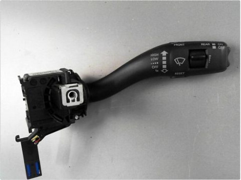 COMMANDE ESSUIE GLACE AUDI A3 2003-2008