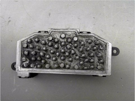 MODULE DE CHAUFFAGE VOLKSWAGEN TOURAN 03-06