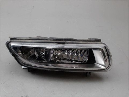 PHARE ANTIBROUILLARD AVANT DROIT VOLKSWAGEN POLO