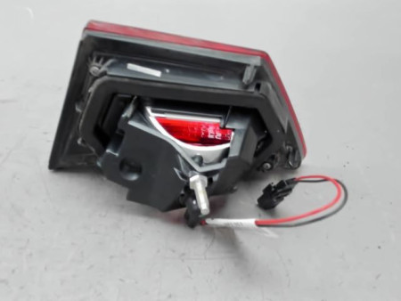 FEU ARRIERE INTERIEUR GAUCHE RENAULT CLIO