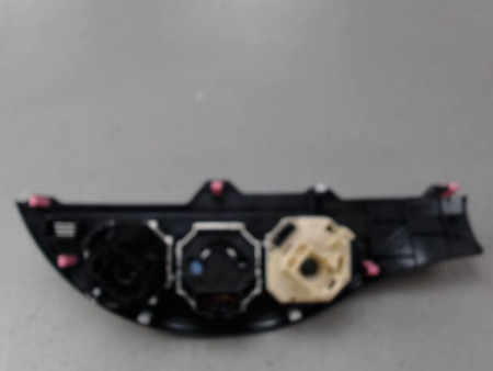 COMMANDE DE CHAUFFAGE TOYOTA YARIS