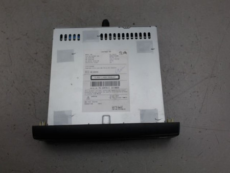 CHARGEUR CD PEUGEOT 208