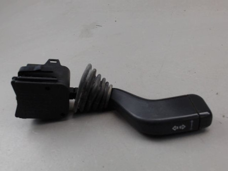 COMMANDE CLIGNOTANT OPEL CORSA