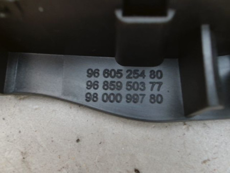 POIGNEE INTERIEURE PORTE AVANT GAUCHE PEUGEOT 508