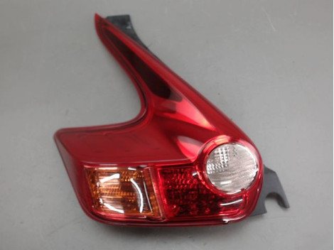 FEU ARRIERE GAUCHE  NISSAN JUKE