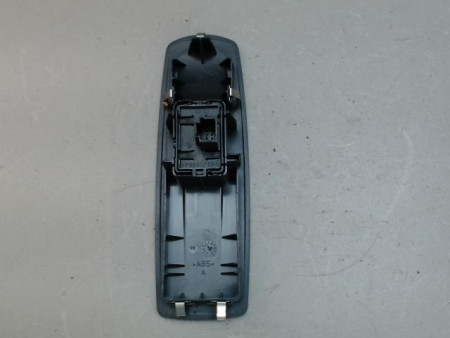 COMMANDE LEVE-GLACE PORTE AVD RENAULT LAGUNA