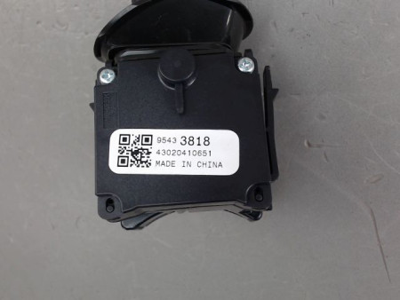 COMMANDE ESSUIE GLACE OPEL CORSA