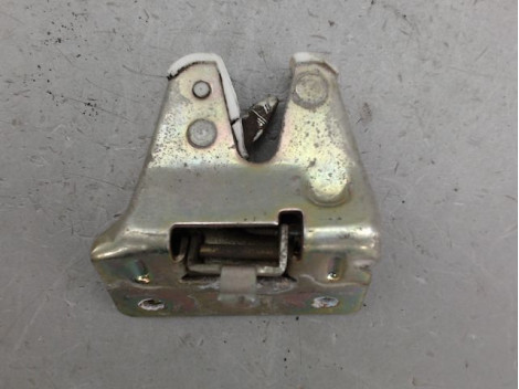 SERRURE HAYON  PEUGEOT 205