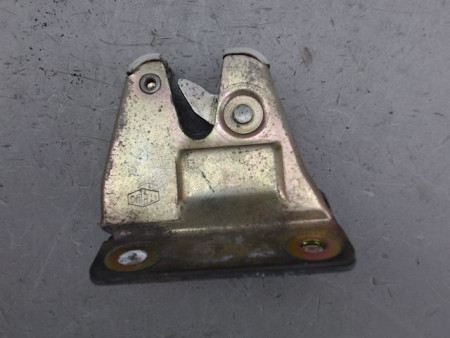SERRURE HAYON  PEUGEOT 205