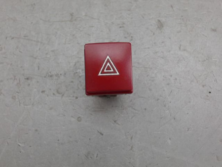 BOUTON DE WARNING PEUGEOT 206